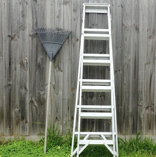 Drabina aluminiowa – dlaczego warto mieć ją w swoim domu?