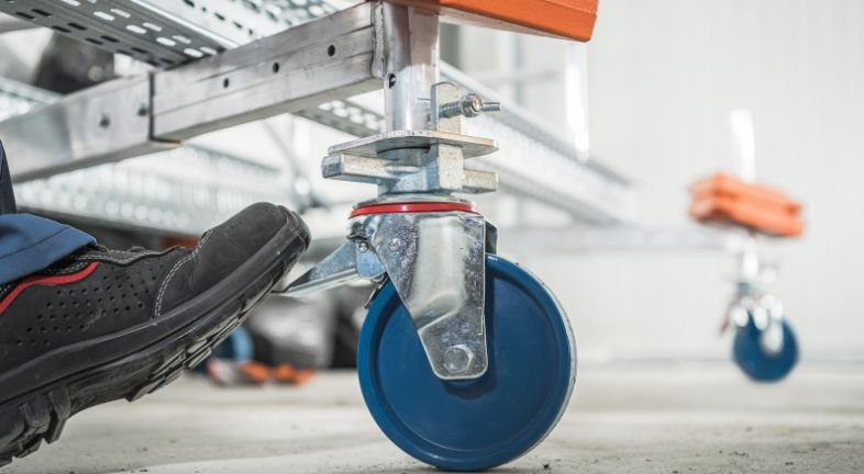 Rusztowania AKSO – solidne rozwiązania dla profesjonalistów budowlanych