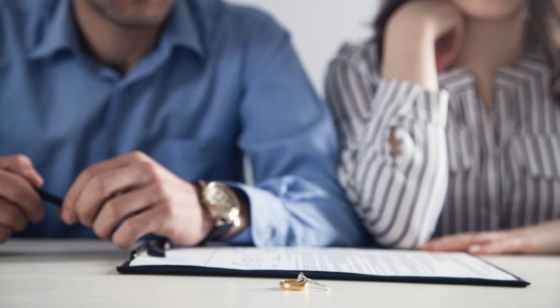 podpisanie-rozwodu Podpisywanie dokumentów rozwodowych