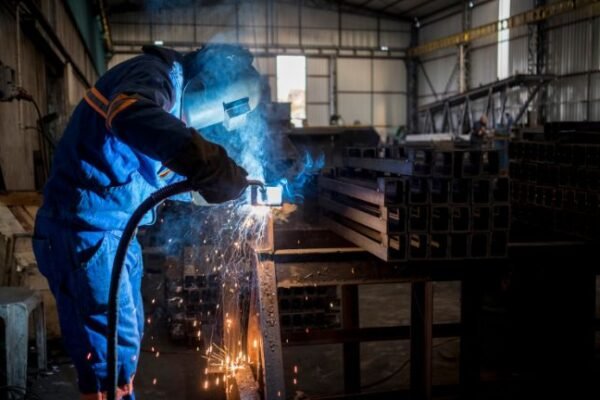 Spawarka laserowa i jej zastosowanie w łączeniu metali